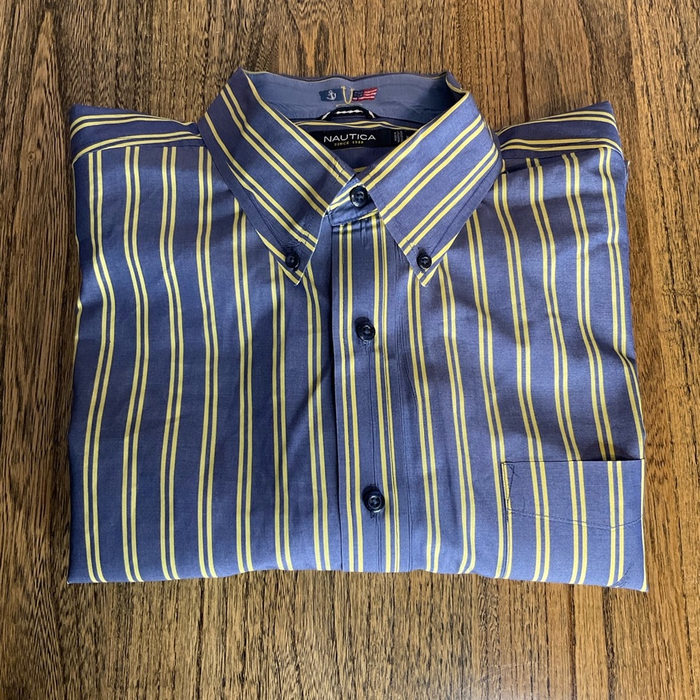 NWOT Men’s Nautica Button Down Collared Shirt, size XXL, blue & yellow stripes